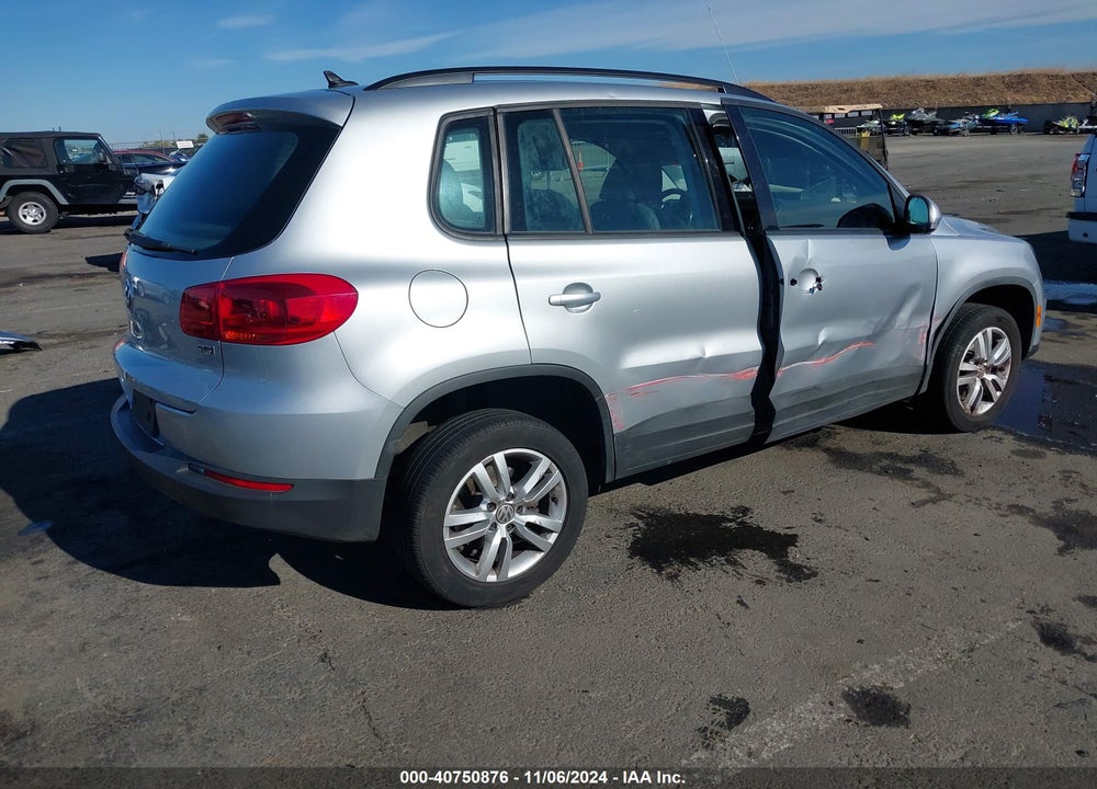2017 VOLKSWAGEN TIGUAN 2.0T/2.0T S VIN: WVGAV7AX8HK034130