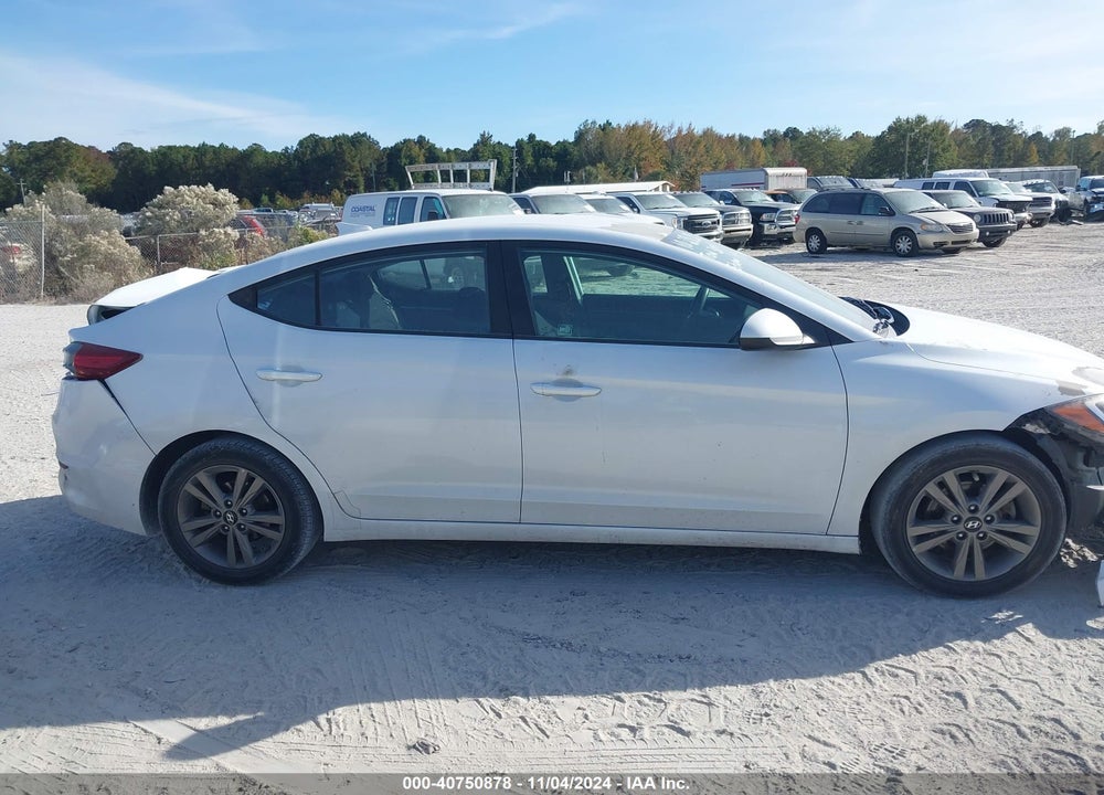 2018 HYUNDAI ELANTRA SEL VIN: 5NPD84LF8JH235929