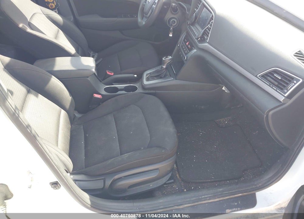 2018 HYUNDAI ELANTRA SEL VIN: 5NPD84LF8JH235929