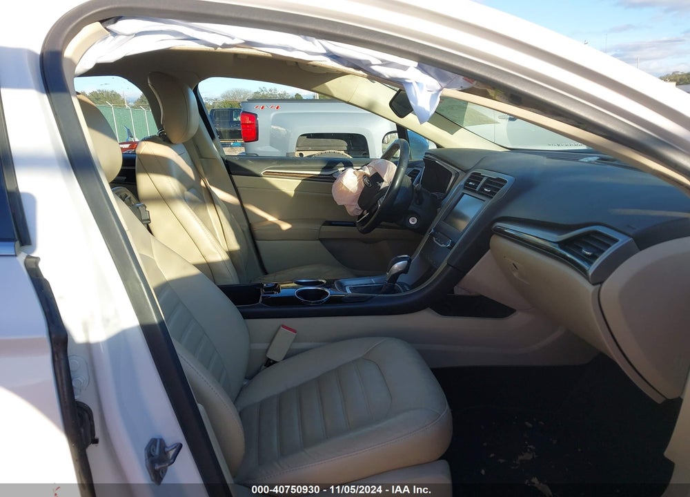 2013 FORD FUSION SE VIN: 3FA6P0HR1DR339306