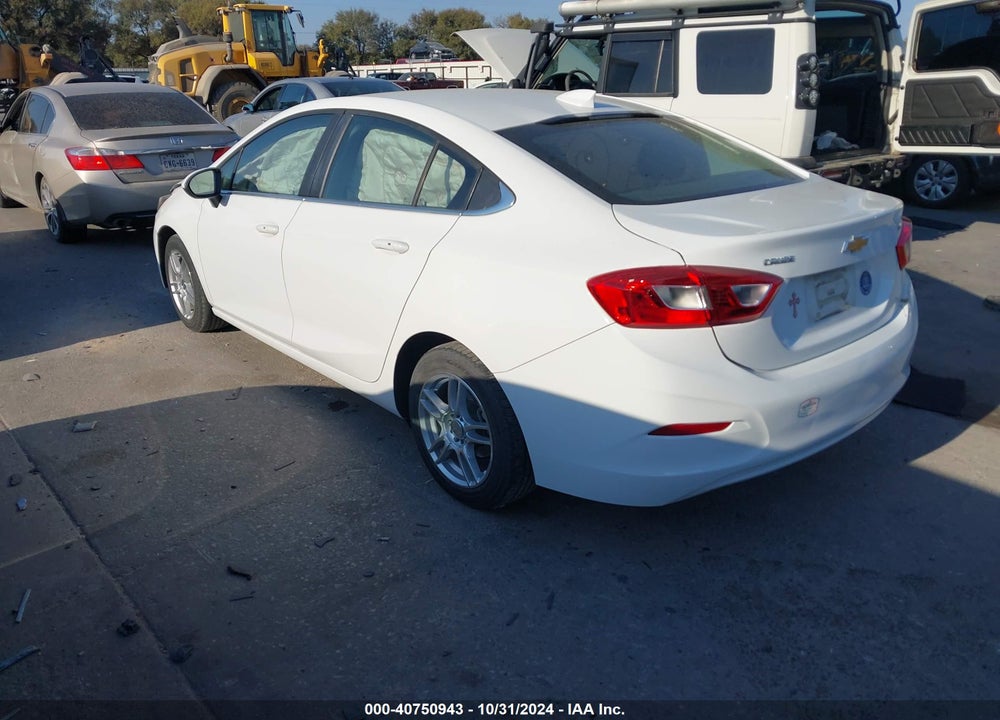 2018 CHEVROLET CRUZE LT AUTO VIN: 1G1BE5SMXJ7223574
