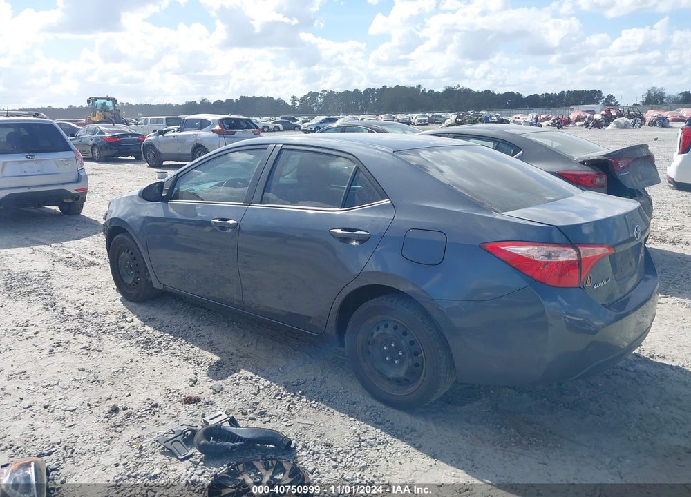 2018 TOYOTA COROLLA LE VIN: 5YFBURHE7JP831522