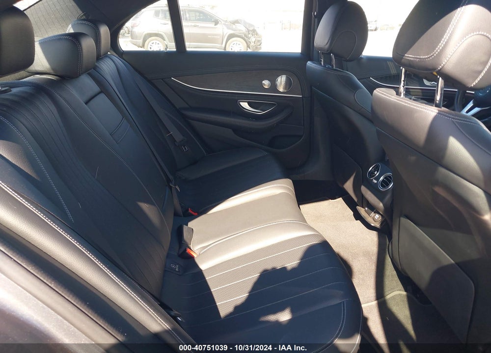 2019 MERCEDES-BENZ E 300 VIN: WDDZF4JB7KA591850