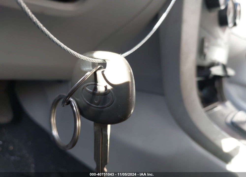2013 TOYOTA COROLLA L VIN: 2T1BU4EE4DC980854