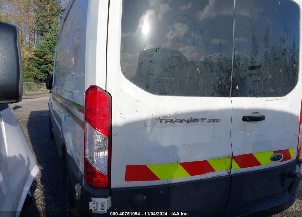 2019 FORD TRANSIT-250 VIN: 1FTYR2CM9KKB83652
