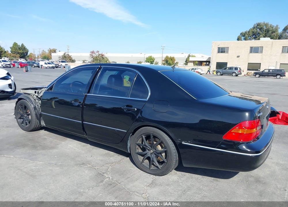 2001 LEXUS LS 430 VIN: JTHBN30F310038922