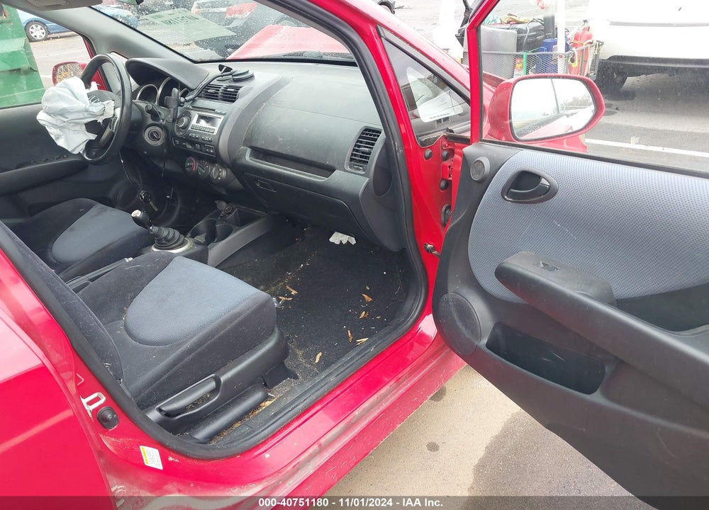 2008 HONDA FIT VIN: JHMGD37648S007465