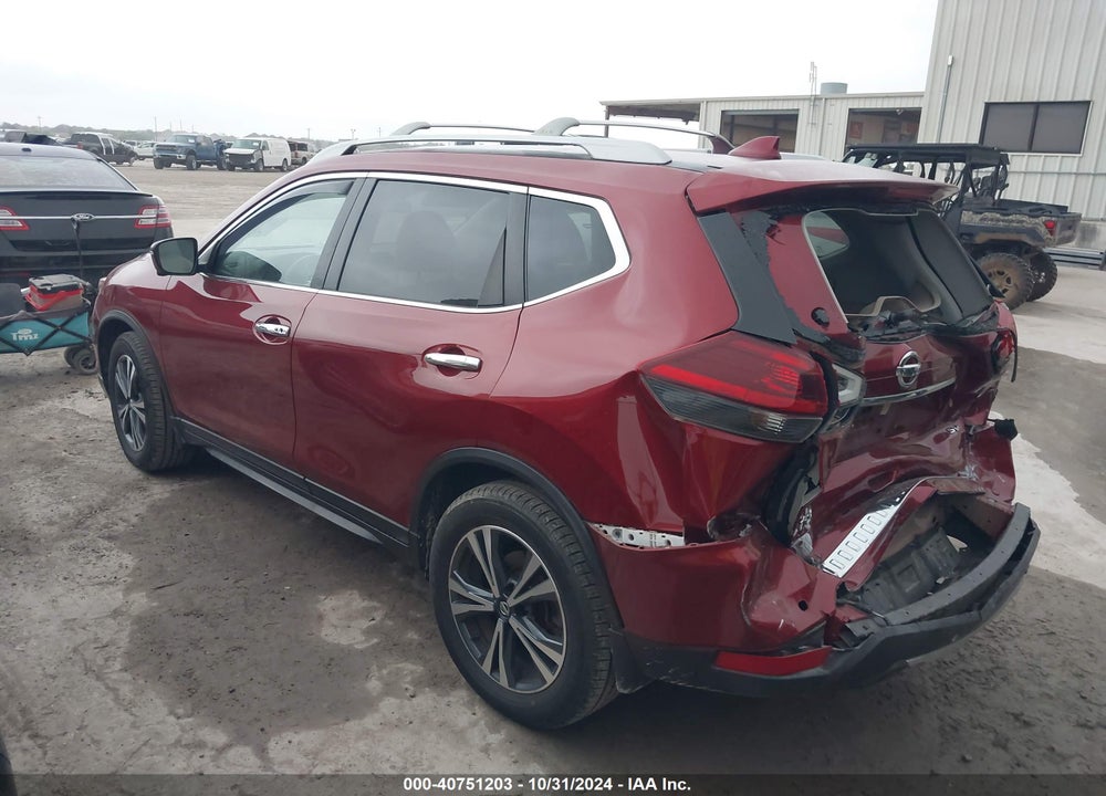 2019 NISSAN ROGUE SV VIN: 5N1AT2MTXKC747422