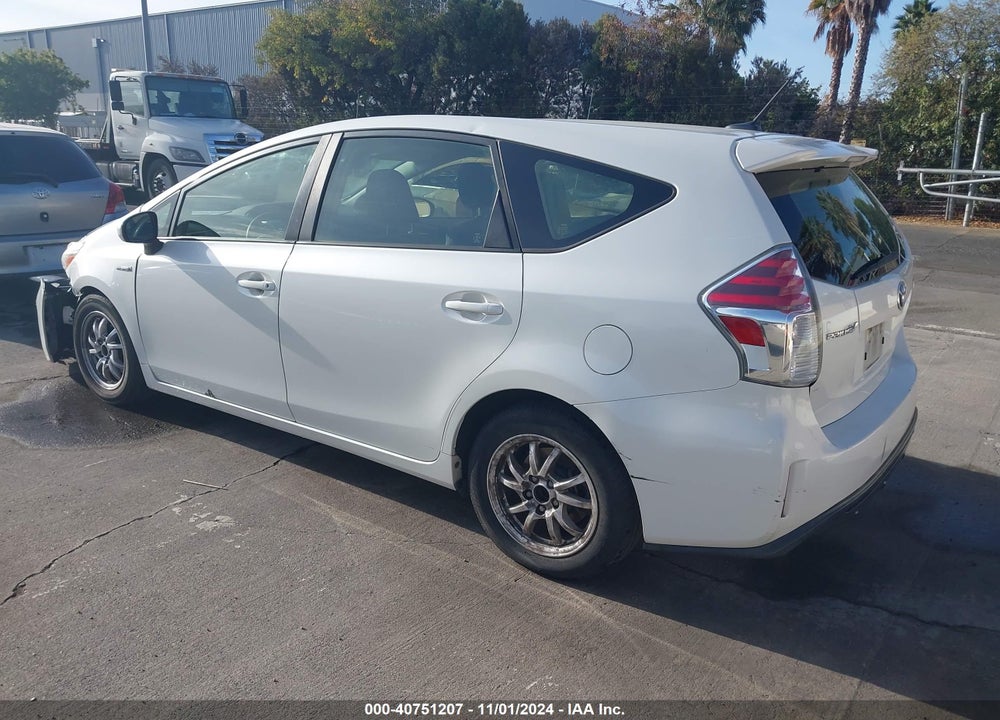 2015 TOYOTA PRIUS V VIN: JTDZN3EU1FJ016586