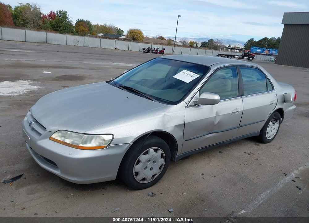 1999 HONDA ACCORD LX VIN: 1HGCG5646XA098201