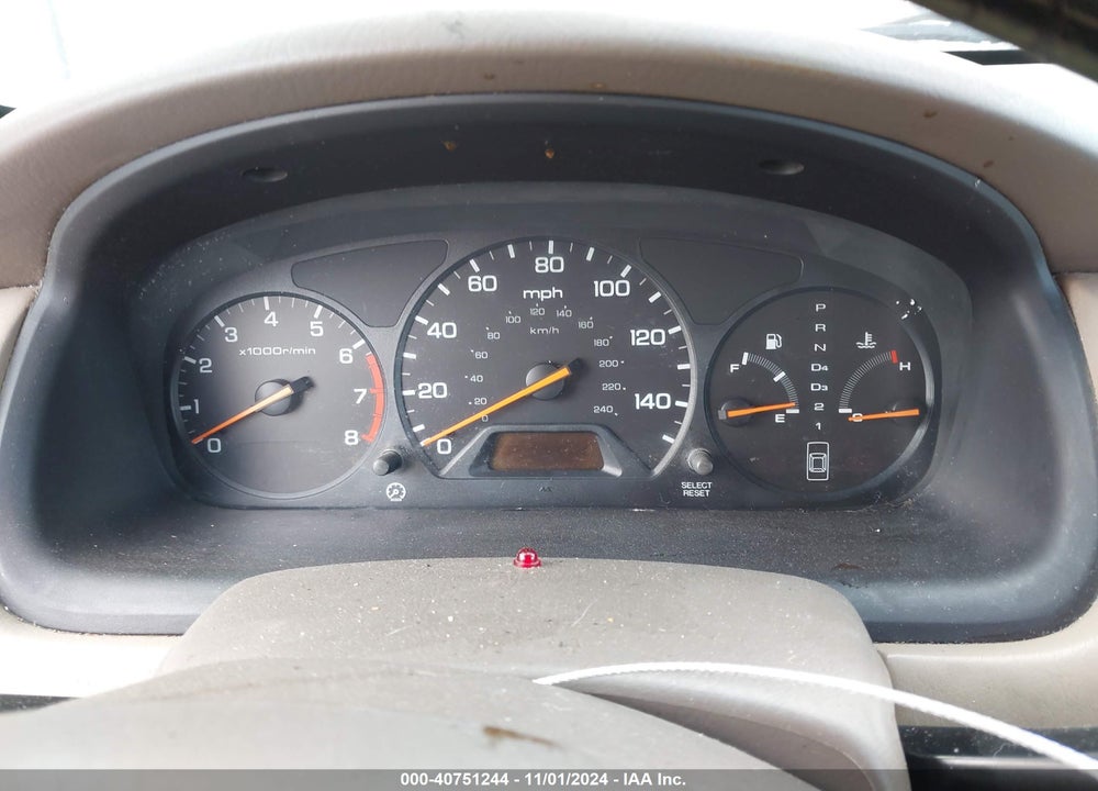 1999 HONDA ACCORD LX VIN: 1HGCG5646XA098201