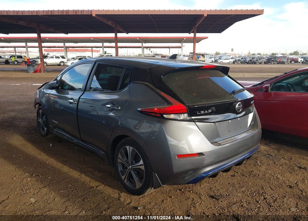 2018 NISSAN LEAF SV VIN: 1N4AZ1CP5JC315603