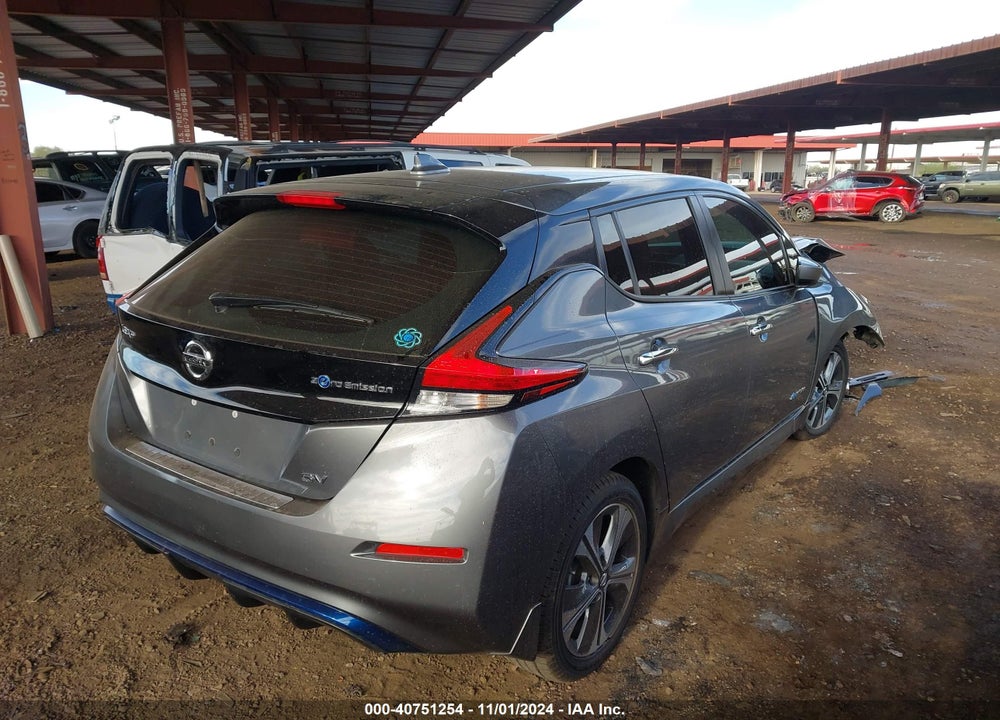 2018 NISSAN LEAF SV VIN: 1N4AZ1CP5JC315603