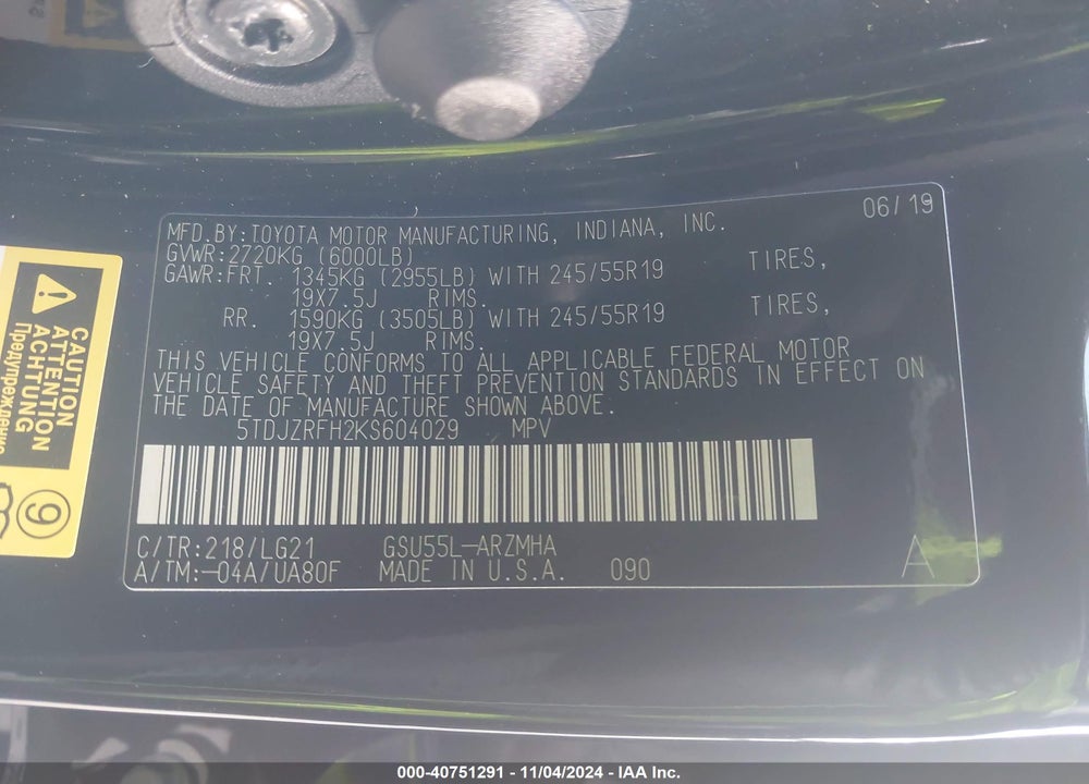 2019 TOYOTA HIGHLANDER SE VIN: 5TDJZRFH2KS604029