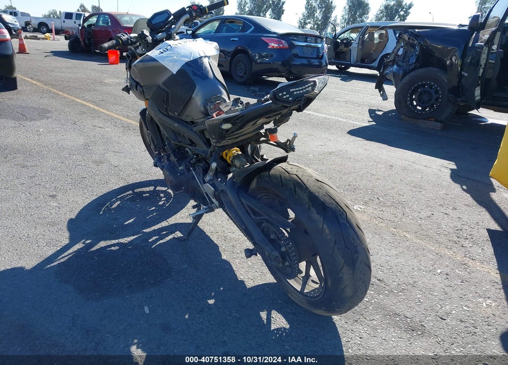 2015 YAMAHA FZ09 C VIN: JYARN33Y1FA002088