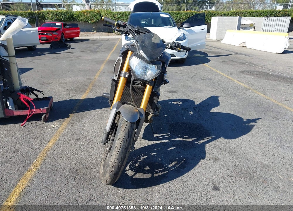 2015 YAMAHA FZ09 C VIN: JYARN33Y1FA002088