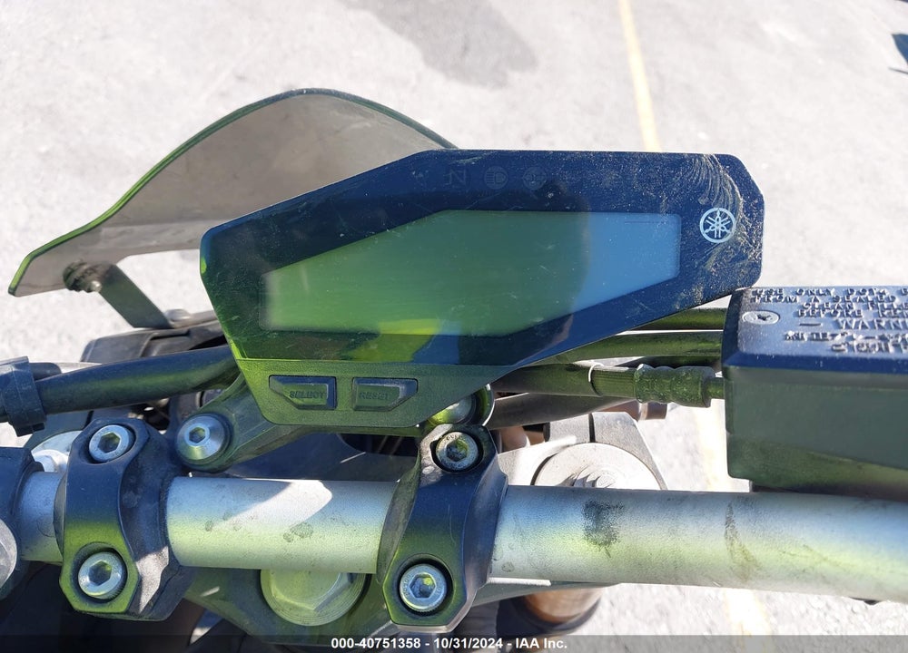 2015 YAMAHA FZ09 C VIN: JYARN33Y1FA002088