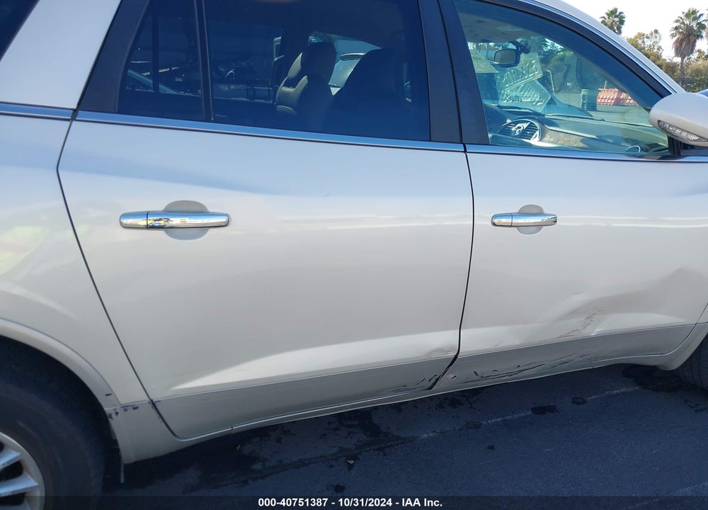 2011 BUICK ENCLAVE 1XL VIN: 5GAKRBEDXBJ356363