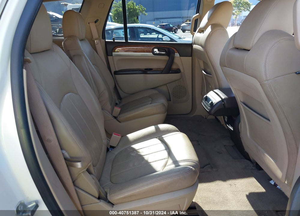 2011 BUICK ENCLAVE 1XL VIN: 5GAKRBEDXBJ356363