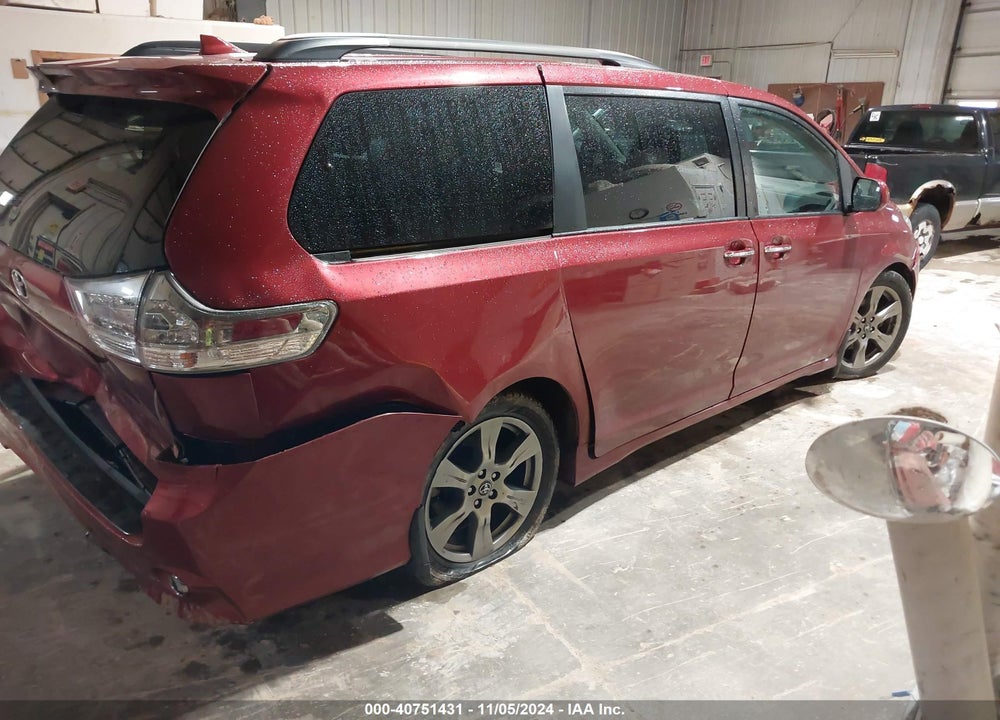 2018 TOYOTA SIENNA SE/SE PREMIUM VIN: 5TDXZ3DC3JS934095