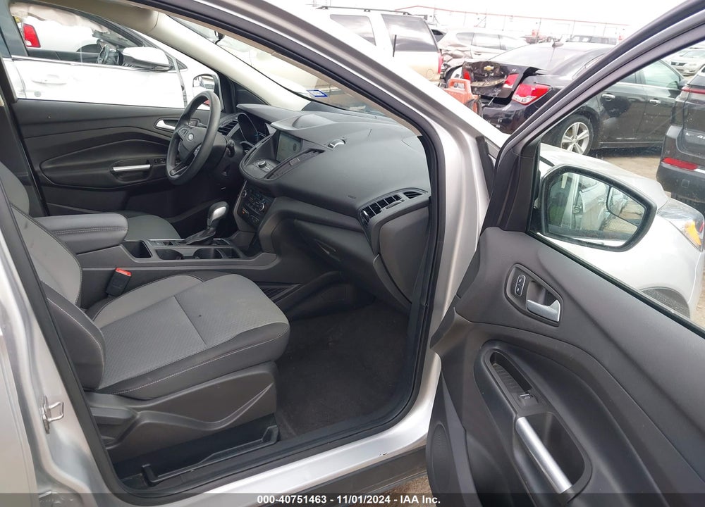 2019 FORD ESCAPE SE VIN: 1FMCU0GDXKUB06893