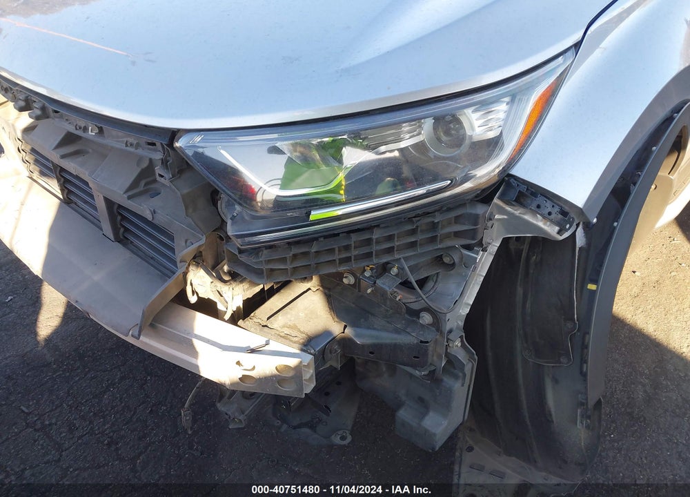 2018 HONDA CR-V LX VIN: 2HKRW5H36JH404670