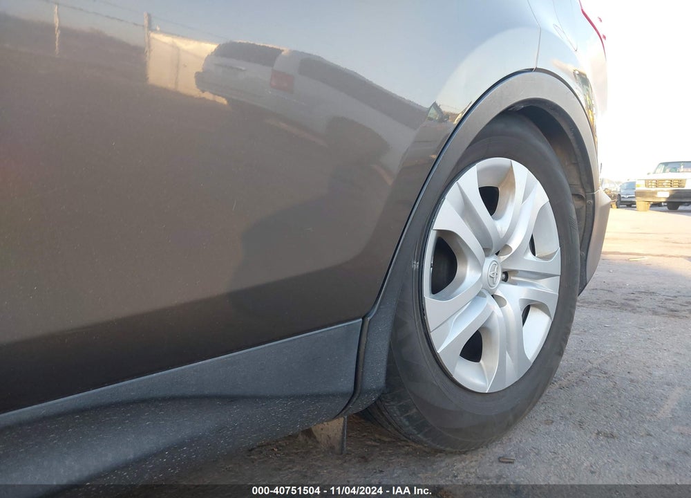 2014 TOYOTA RAV4 VIN: JTMBFREV3E5029437