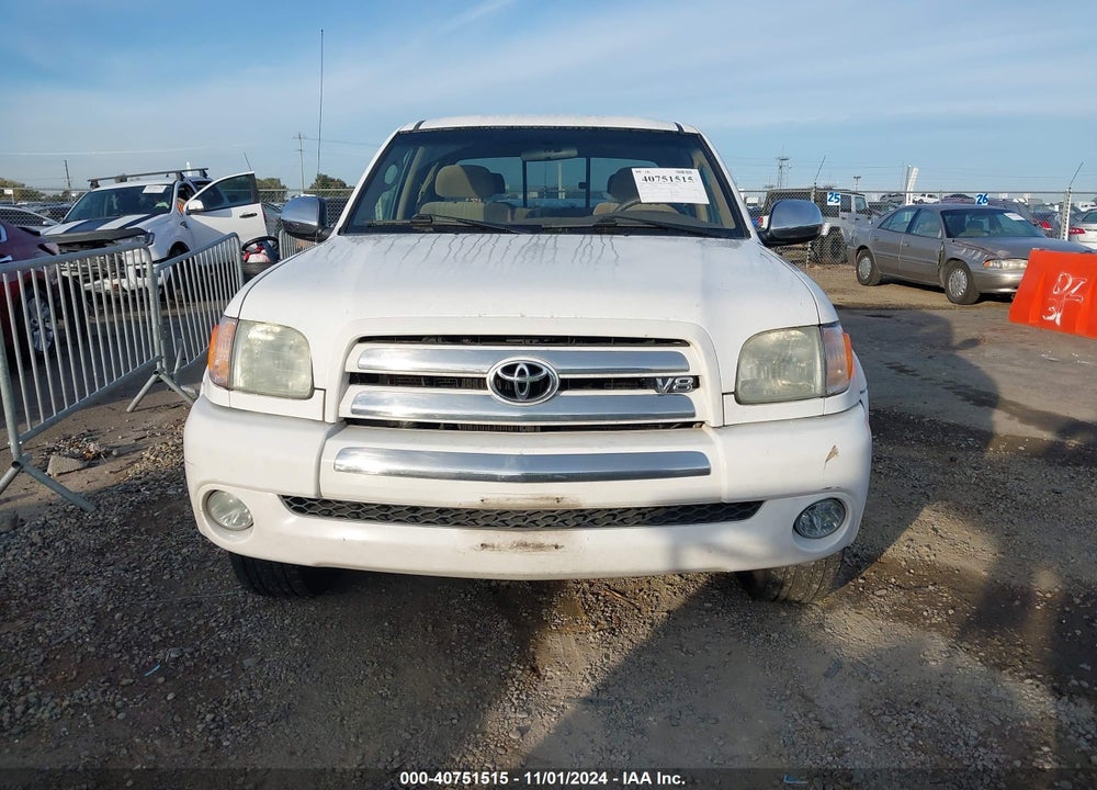 2004 TOYOTA TUNDRA SR5 V8 VIN: 5TBBT44114S446535