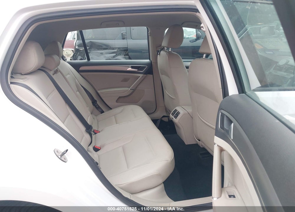 2015 VOLKSWAGEN GOLF TDI S 4-DOOR VIN: 3VWRA7AU3FM040669