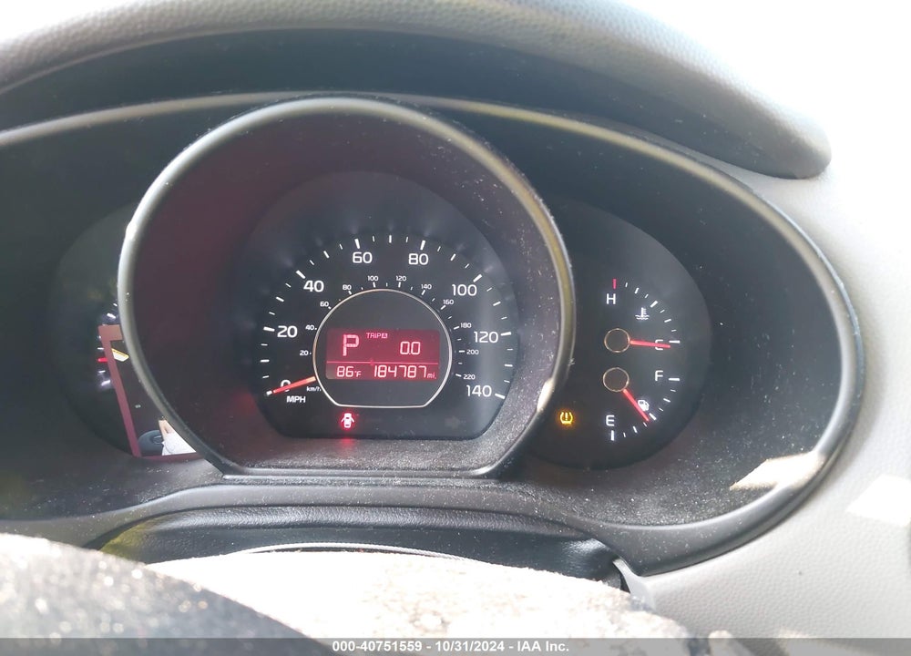 2015 KIA SOUL VIN: KNDJN2A29F7757013