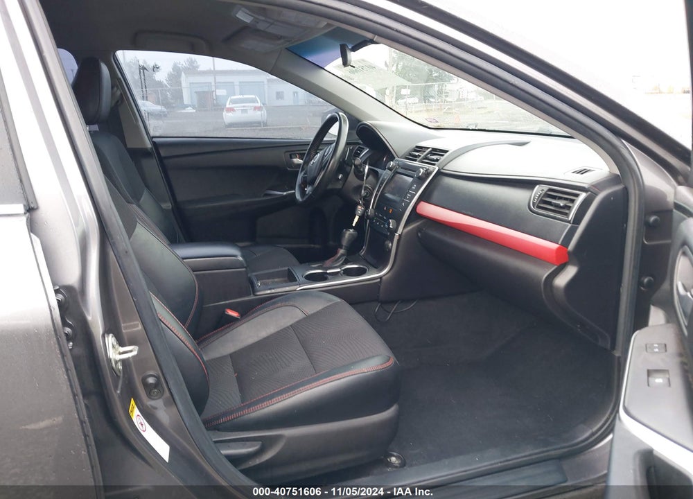 2016 TOYOTA CAMRY LE/XLE/SE/XSE VIN: 4T1BF1FK2GU186743