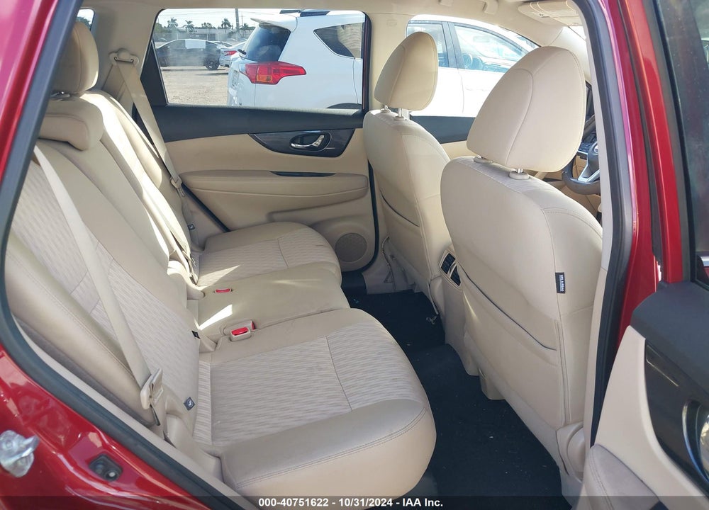2018 NISSAN ROGUE SV VIN: 5N1AT2MT1JC761692
