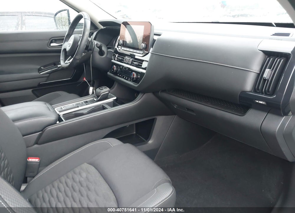2022 NISSAN PATHFINDER SV 2WD VIN: 5N1DR3BA2NC255300