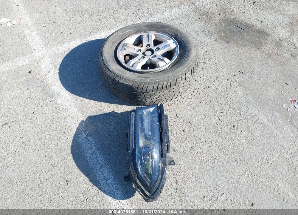 2004 KIA SORENTO EX/LX VIN: KNDJD733X45285550