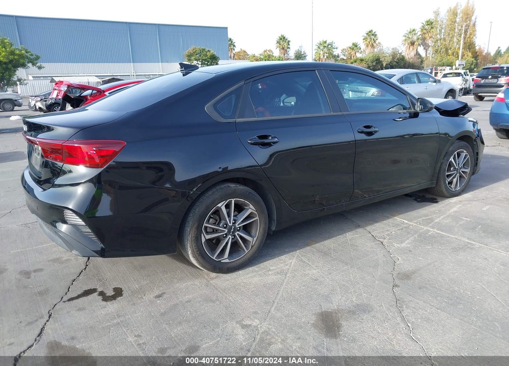 2023 KIA FORTE LXS VIN: 3KPF24AD3PE517324