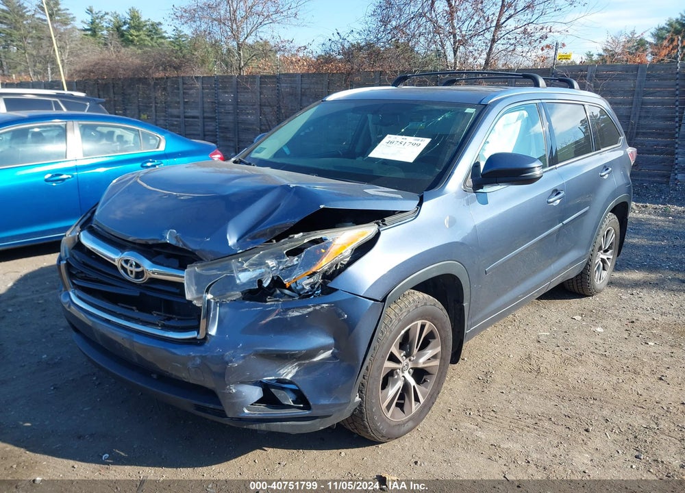 2016 TOYOTA HIGHLANDER XLE V6 VIN: 5TDJKRFH0GS322323