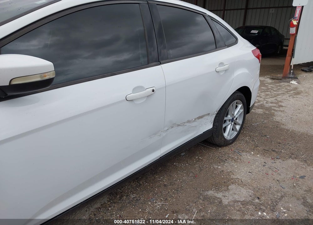 2017 FORD FOCUS SE VIN: 1FADP3F25HL265407