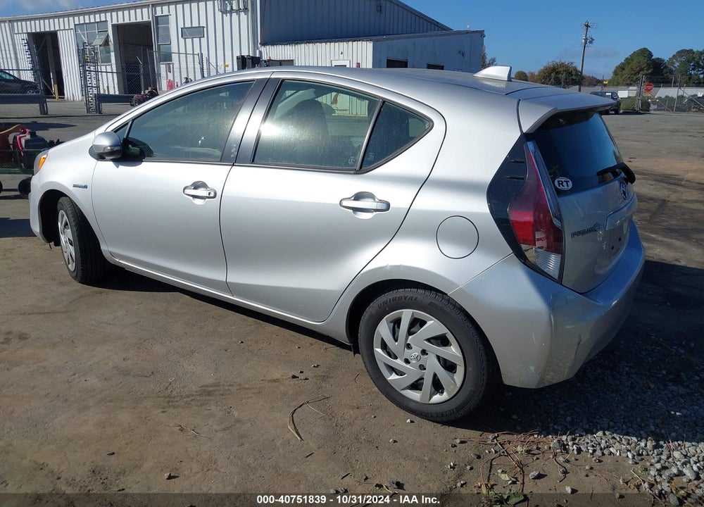 2015 TOYOTA PRIUS C ONE VIN: JTDKDTB38F1585144