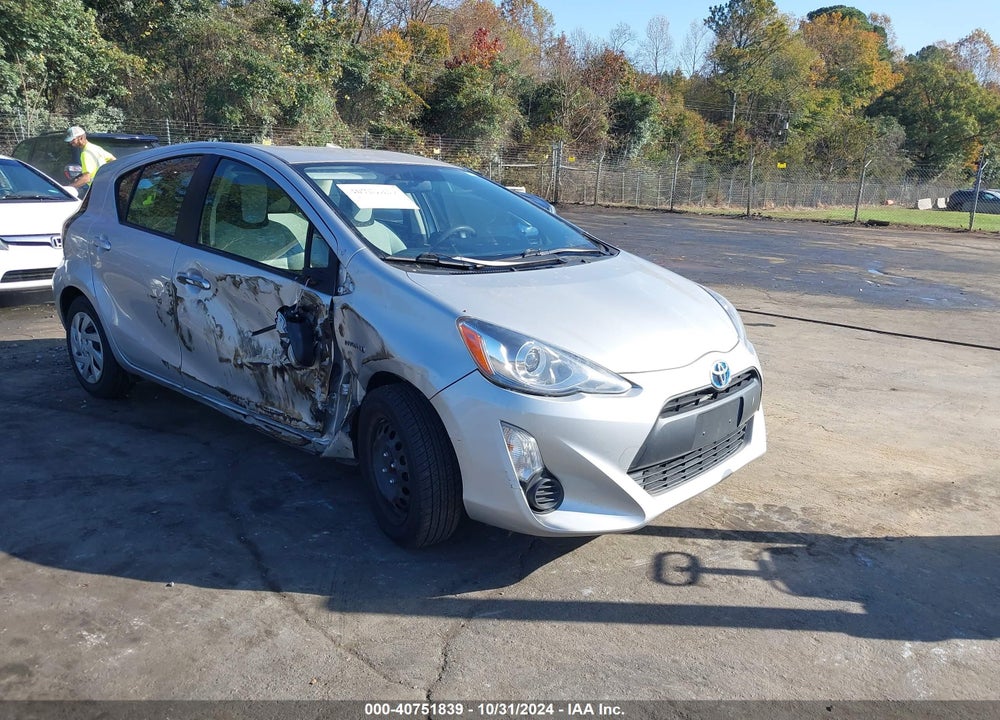 2015 TOYOTA PRIUS C ONE VIN: JTDKDTB38F1585144