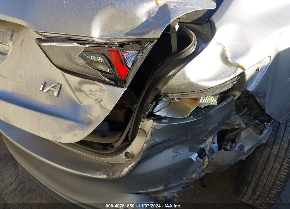 2016 SCION IA VIN: 3MYDLBZV0GY121910