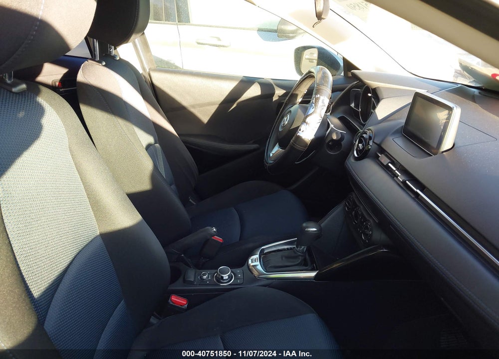 2016 SCION IA VIN: 3MYDLBZV0GY121910