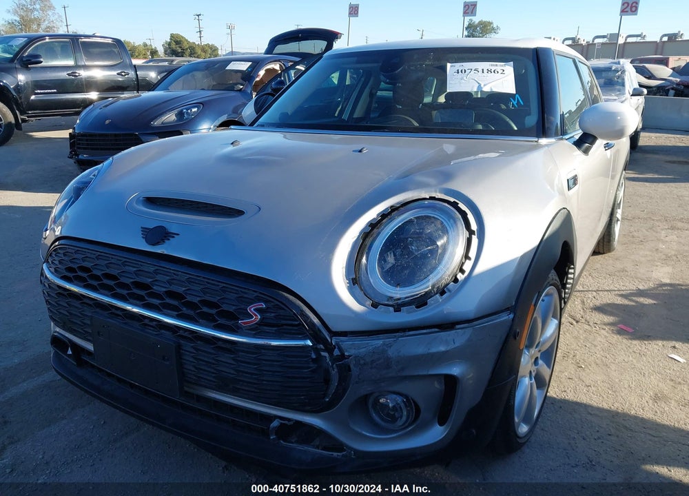 2024 MINI CLUBMAN COOPER S VIN: WMWLV7C08R2U29159