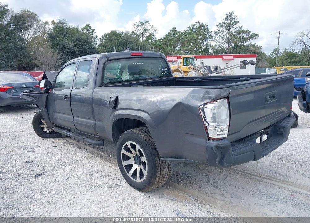 2017 TOYOTA TACOMA SR VIN: 5TFRX5GN2HX079577