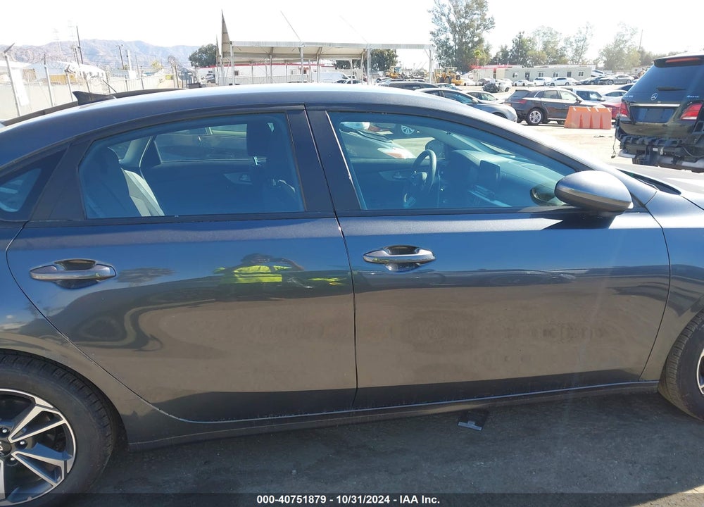 2023 KIA FORTE LXS VIN: 3KPF24AD7PE554599