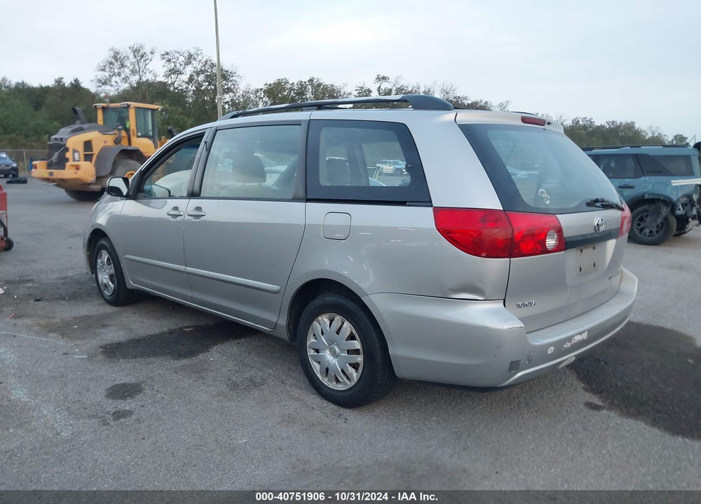 2009 TOYOTA SIENNA CE VIN: 5TDZK23C69S266748