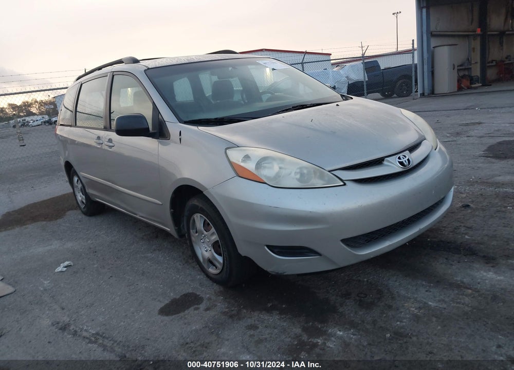 2009 TOYOTA SIENNA CE VIN: 5TDZK23C69S266748