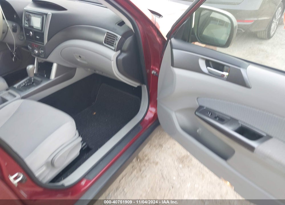 2013 SUBARU FORESTER VIN: JF2SHADC0DH442653