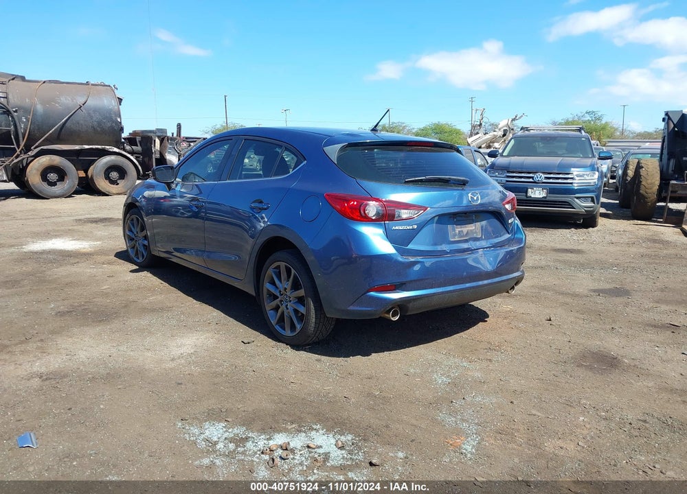 2018 MAZDA 3 TOURING VIN: 3MZBN1L3XJM268572