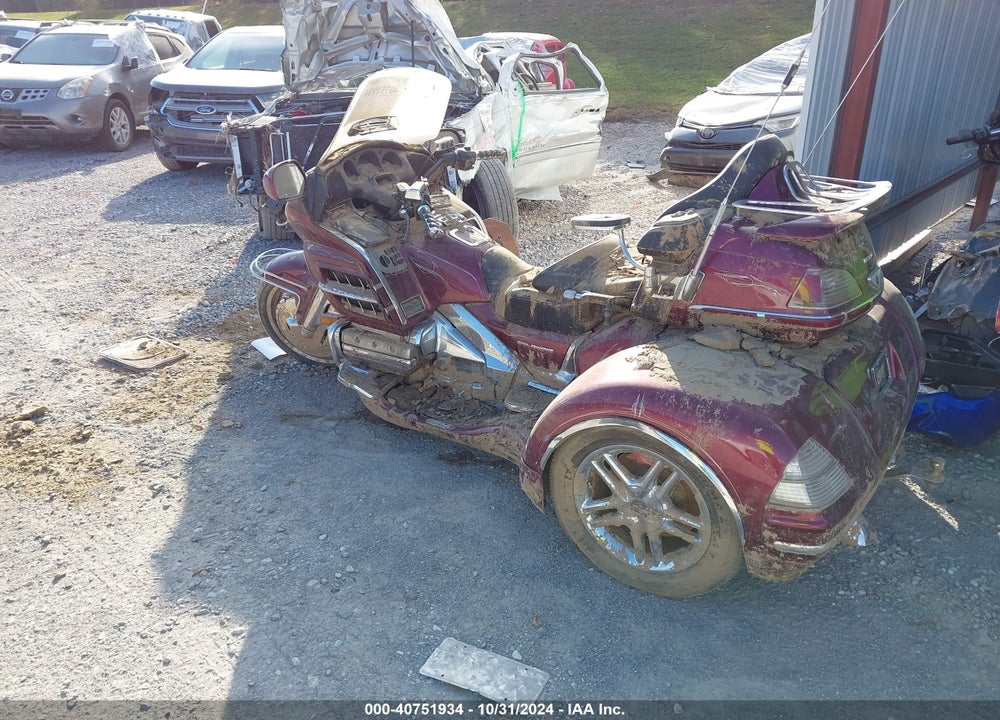 2005 HONDA GL1800 VIN: 1HFSC47085A401977