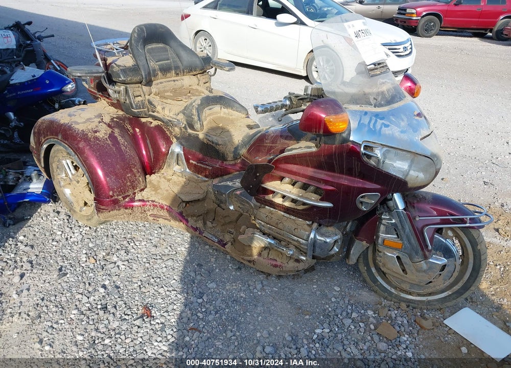 2005 HONDA GL1800 VIN: 1HFSC47085A401977